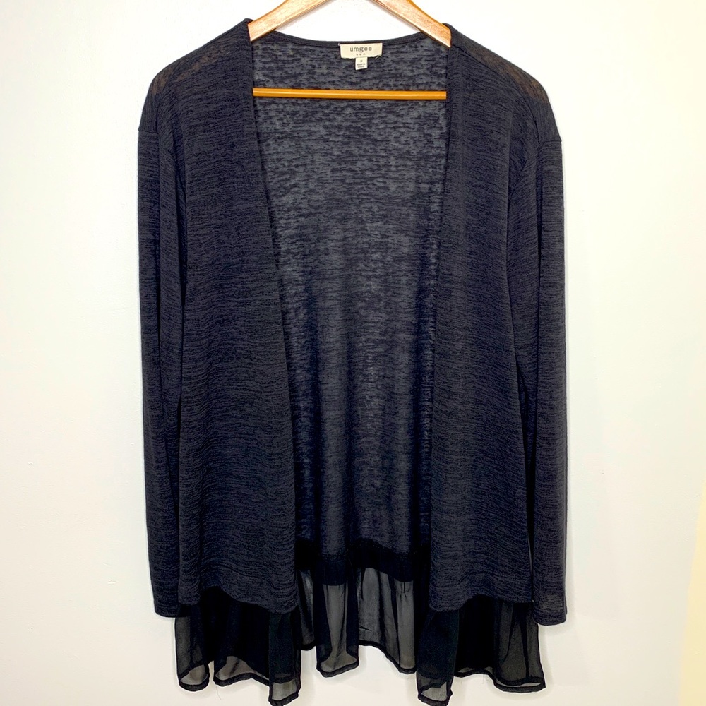 Umgee Womens Size Small Open Front Charcoal Color Top with Shear Trim